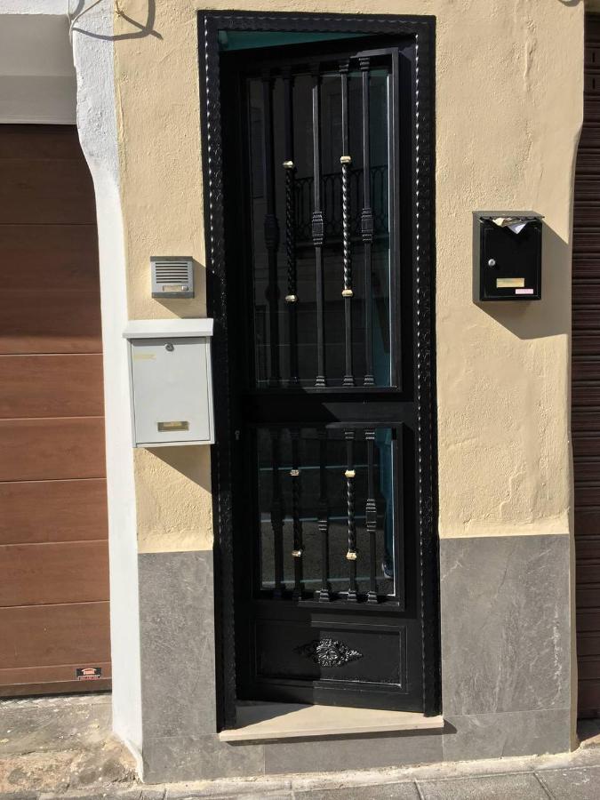 Apartament Loft In Ehemaligem Fischer Haus Walencja Zewnętrze zdjęcie